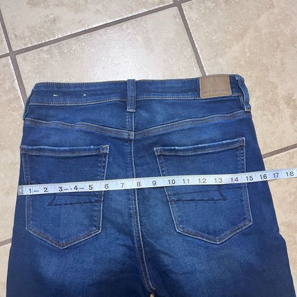 American Eagle Ne(x)t Level Ripped Curvy High-Waisted Jegging Crop Size 10 - Picture 8 of 9